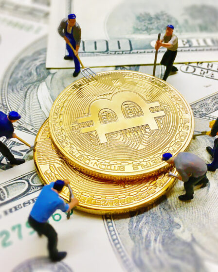 Bitcoin - Criptomoneda care revoluționează lumea financiară